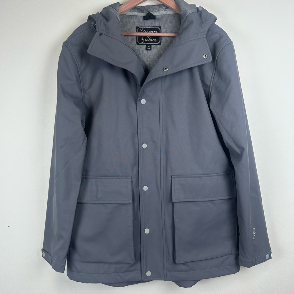 Roamers & Seekers Globetrotter Women’s Rain Jacket sz M Hooded Outdoors